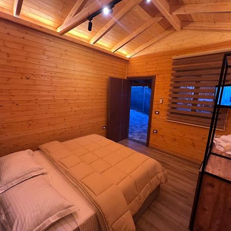 Hotel Megniar Lushnje Экстерьер фото
